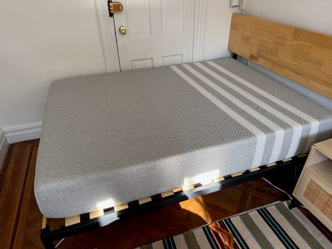 Leesa Original 10" Mattress, Full Size In Good Condition