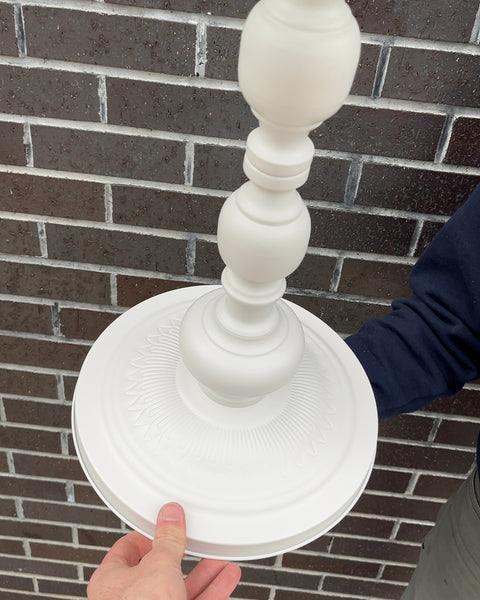 White Metal Accent Table, W13xH21"