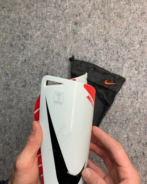 Nike Mercurial Lite Soccer Shin Guards, Size XL