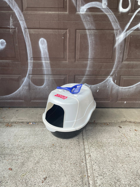 Nature's Miracle Cat Litter Box