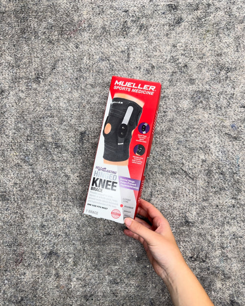 Mueller Sports Medicine Self-Adjusting Hinged Knee Brace (New)