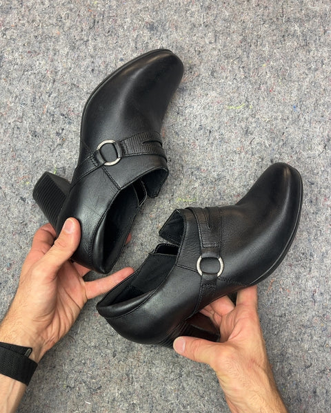 Clarks Black Leather Ankle Boots, Size US 10W