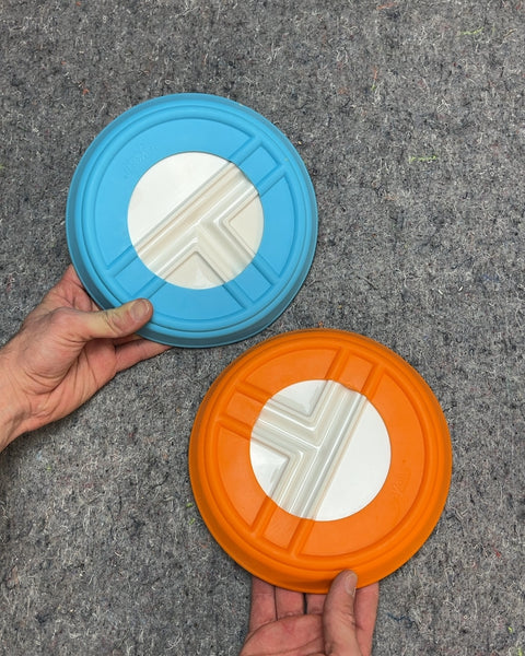 Two Sectioned Non-Slip Ceramic Plates, Blue and Orange