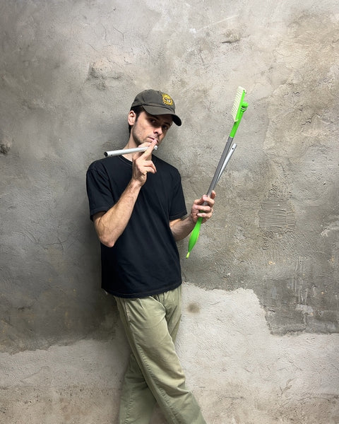 A Cues Classic, The Swiffer!