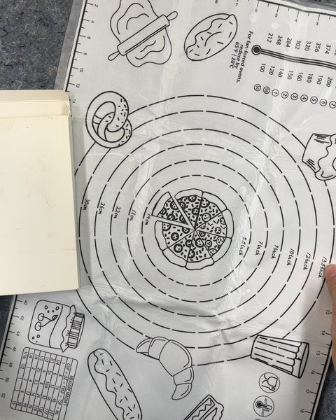 Brand New Silicone Baking Mat with Measurements, 24x15"