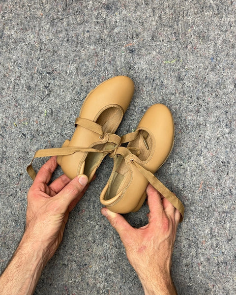 Tan Tap Dance Shoes, Size US C 13.5