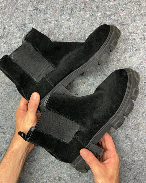 Urban Outfitters Black Suede Chelsea Boots, Size EU 42