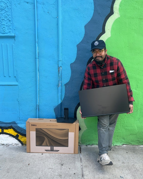 Dell 27" SE2723HM Computer Monitor With HDMI Cable