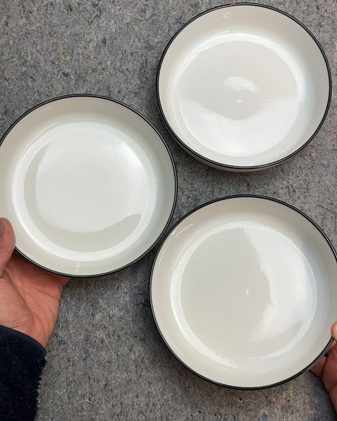 Cool Gibson Home Black Pasta Bowls