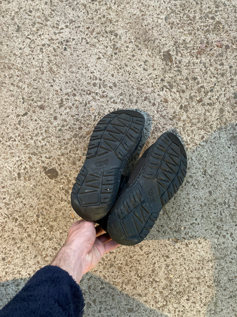 Brand New Teva Hurricane Sock Shoes,  Size US 9M or 10.5W or 42 EU