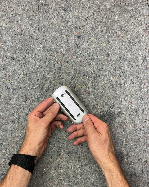 Apple Magic Mouse 1, Battery Powered