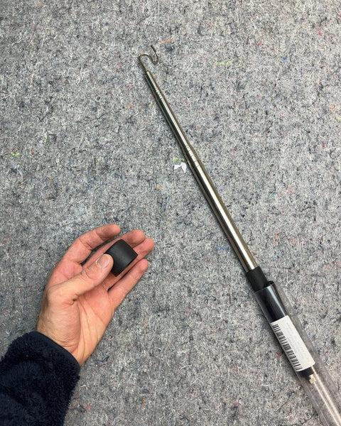 Extendable Metal Reaching Tool