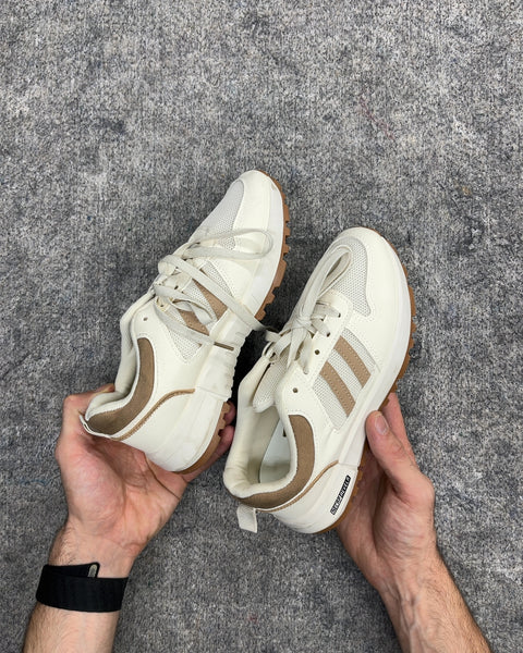 Cream and Tan Retro Looking Running Sneakers, Size 37