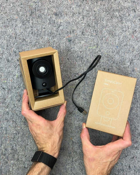 SimpliCam 1080p Security Camera, Turns On Untested Otherwise
