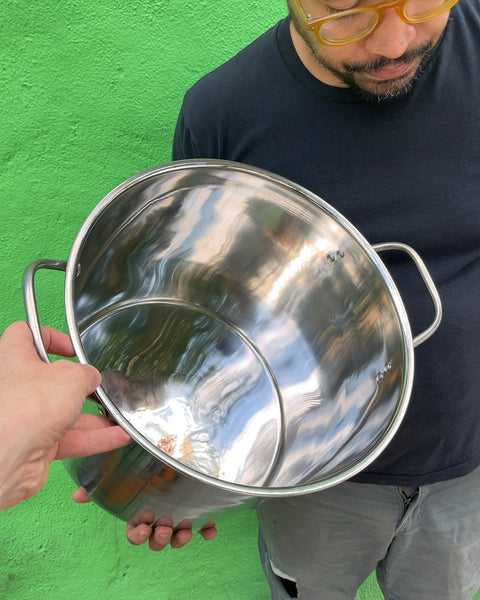 Large Stock Pot with Lid, H10xW13"
