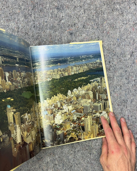 New York A Picture Memory Book