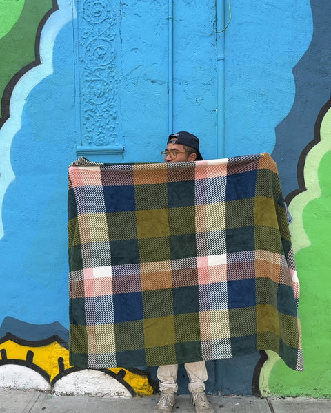 Room Essentials Plaid Pattern Throw Blanket