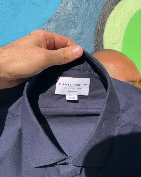 Like New Charles Tyrwhitt Navy Blue Slim Fit Non-Iron Shirt, Size 17.5/34in 44/86cm