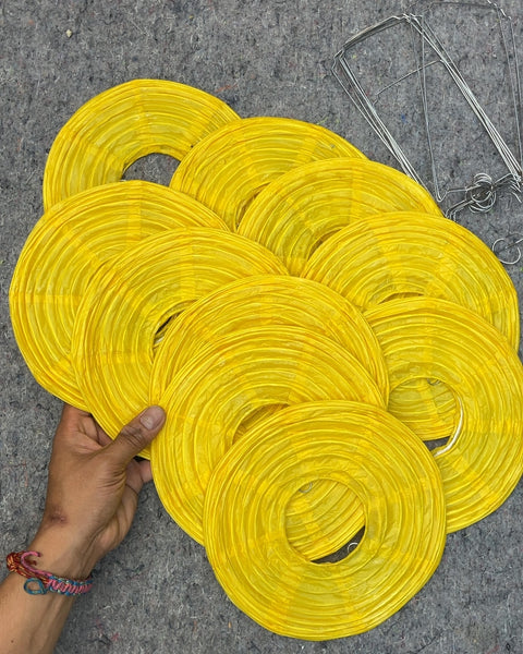 Bunch of Yellow Paper Lanterns, 8"