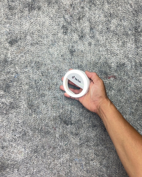 TikTok Clip-On Ring Light, AAA Battery