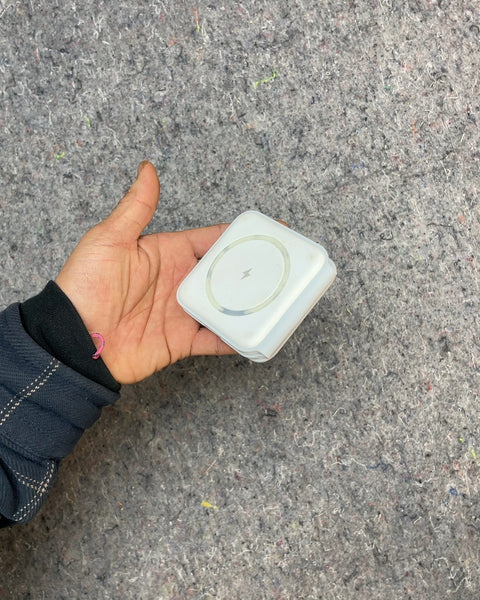 White Foldable Wireless Charger