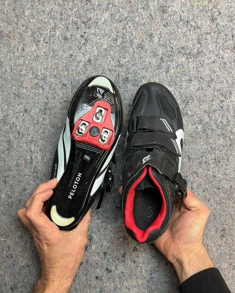Peloton Cycling Shoes, Size EU 39