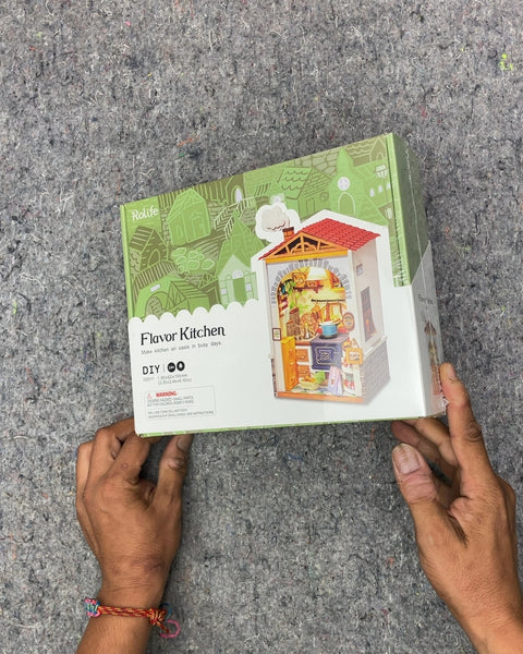 Rolife Flavor Kitchen DIY Miniature Kit