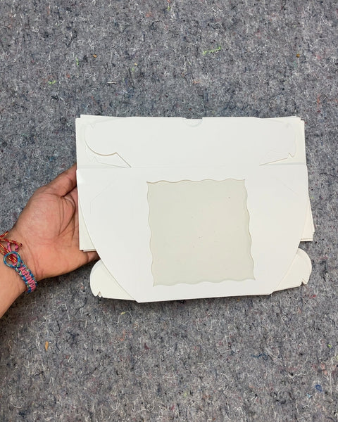 Grip of White Cardboard Cupcake Boxes, 6x2.5"