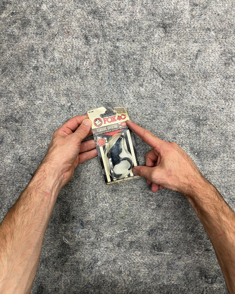 Fox 40 Classic Official Fingergrip Whistle