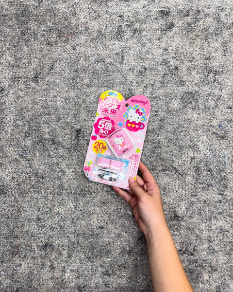 Fumakilla Hello Kitty Dokodemo Vape No. 1 Portable Insect Repellent