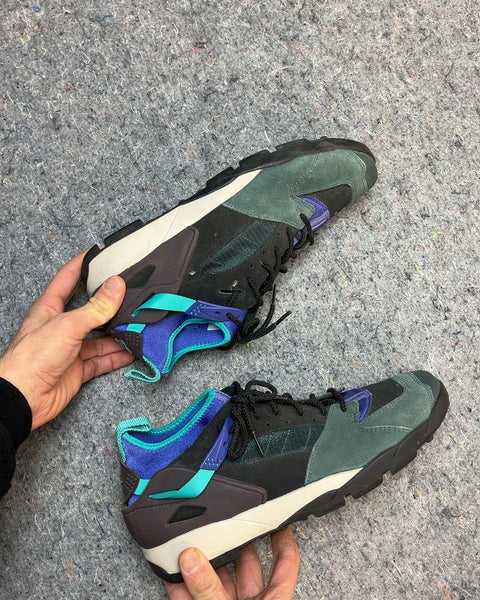 Nike ACG Air Revaderchi Sneakers, Size US 10.5M or EU 44.5