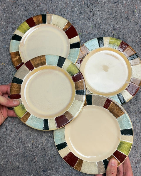 4 Collectible "Jentry" Tabletops Unlimited Dessert Plates
