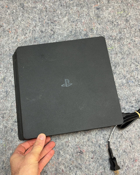 Sony Playstation 4 Console, Turns On & Great Condition