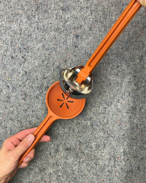 Chef'n FreshForce Handheld Orange Juicer