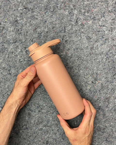 Simple Modern Insulated Water Bottle