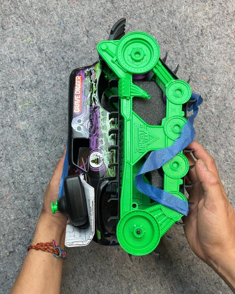 Grave Digger RC Monster Truck