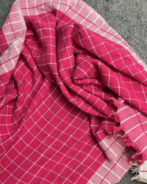 Co-optex Handloomed Pink & White Checked Cotton Bath Towel