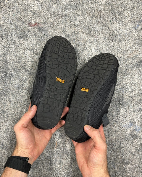 Teva ReEmber Terrain Slip-on, Size US 6M or 7W or EU 36.5