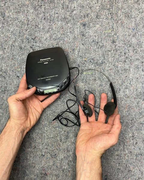 90s Panasonic Portable CD Player SL-S140 with Headphones