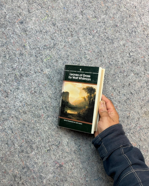 Leaves of Grass by Walt Whitman