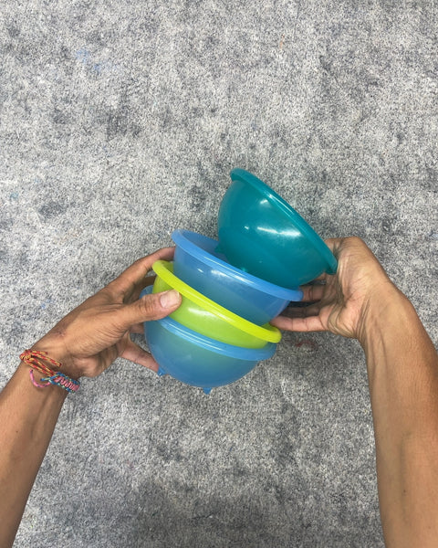 Set of 4 Multicolor Plastic Snack Bowls