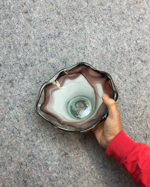Art Glass Ruffled Edge Bowl