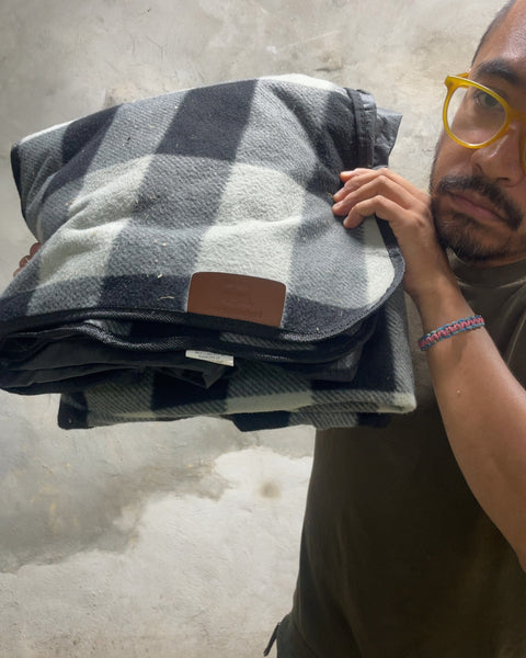 Black and Grey Plaid Foldable Picnic Blanket