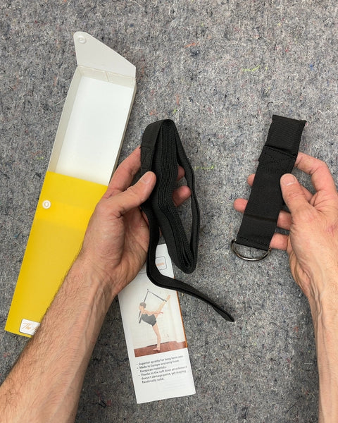 The Main Dancer Stretching Strap