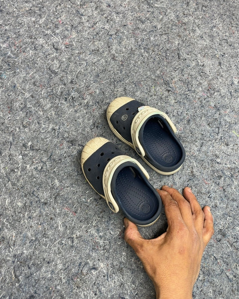 Crocs Clogs, Size Kids 7