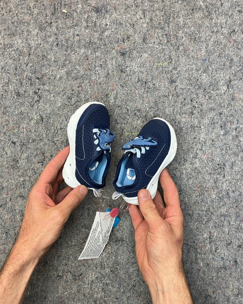 Carter's Light-Up Toddler Sneakers, Size 5