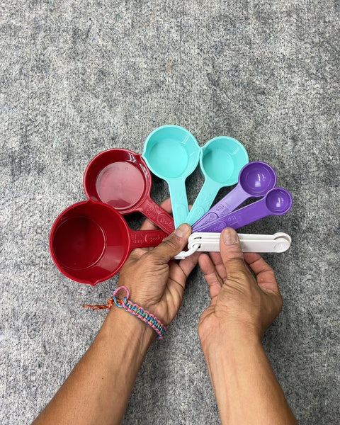 Colorful Plastic Measuring Cups and Spoons Set