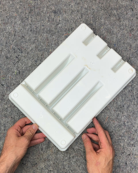 White Plastic Cutlery Organizer Tray, 9x13"