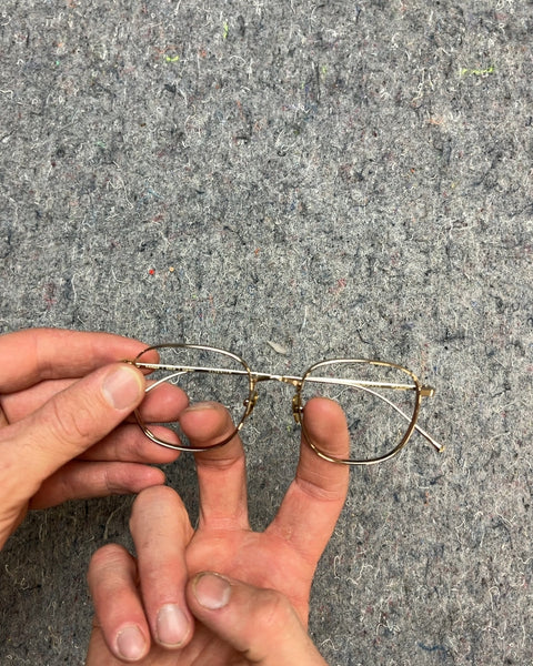 Cool Les Monts Gold Tone Frame