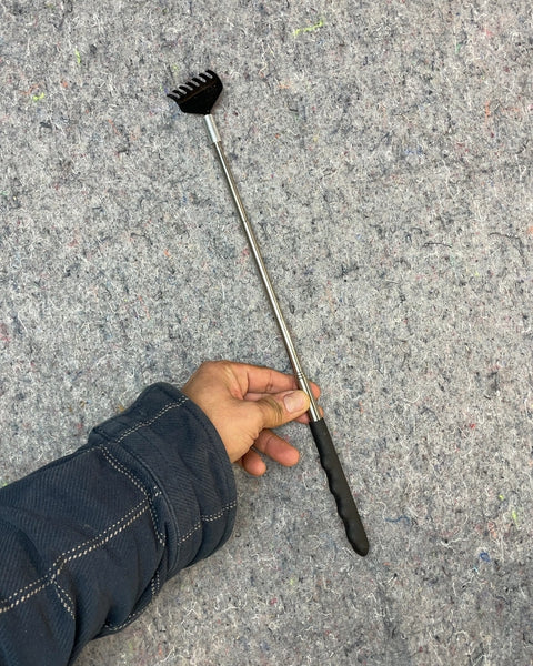 Rake Extendable Back Scratcher